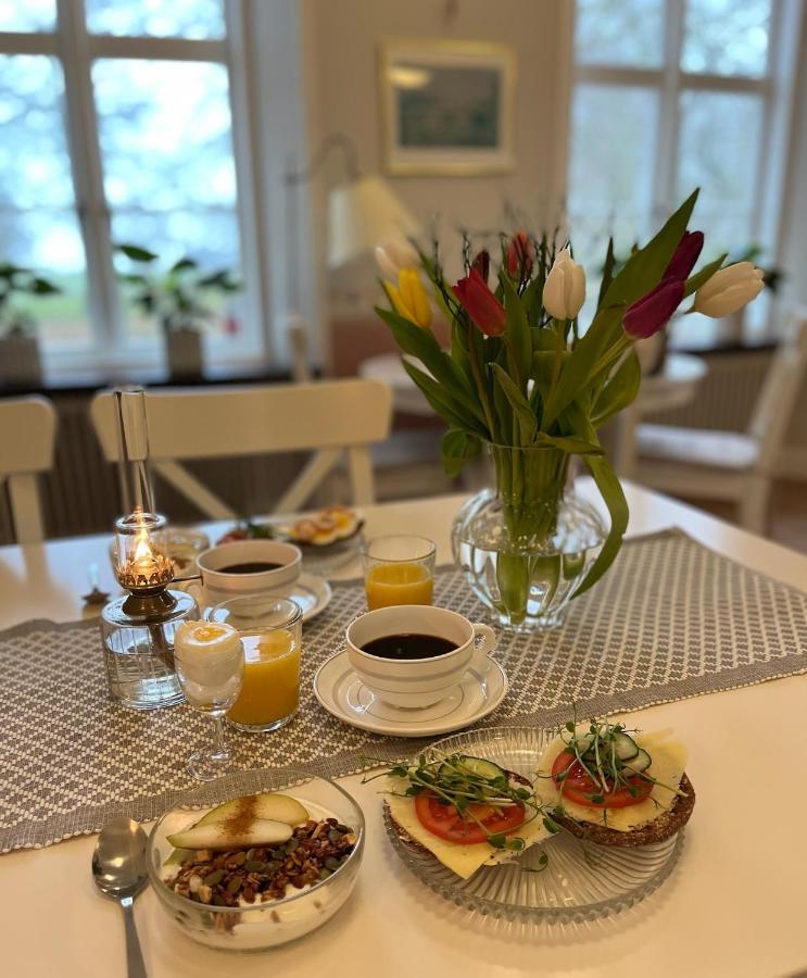 Aespoegarden Bed & Breakfast Klagstorp Экстерьер фото